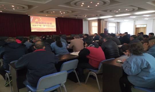 堅(jiān)定信念 對(duì)黨忠誠(chéng)，融會(huì)貫通 學(xué)以致用
